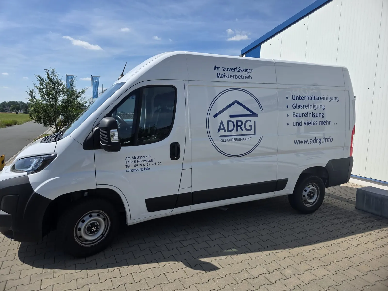 ADRG Firmenfahrzeug Gebäudereinigung Forchheim ADRG Firmenfahrzeug Gebäudereinigung Forchheim